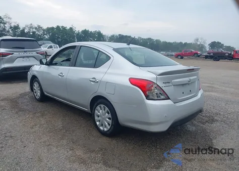 2018 Nissan Versa 1.6 Sv z USA, uszkodzony, nr VIN 3N1CN7AP8JL843180